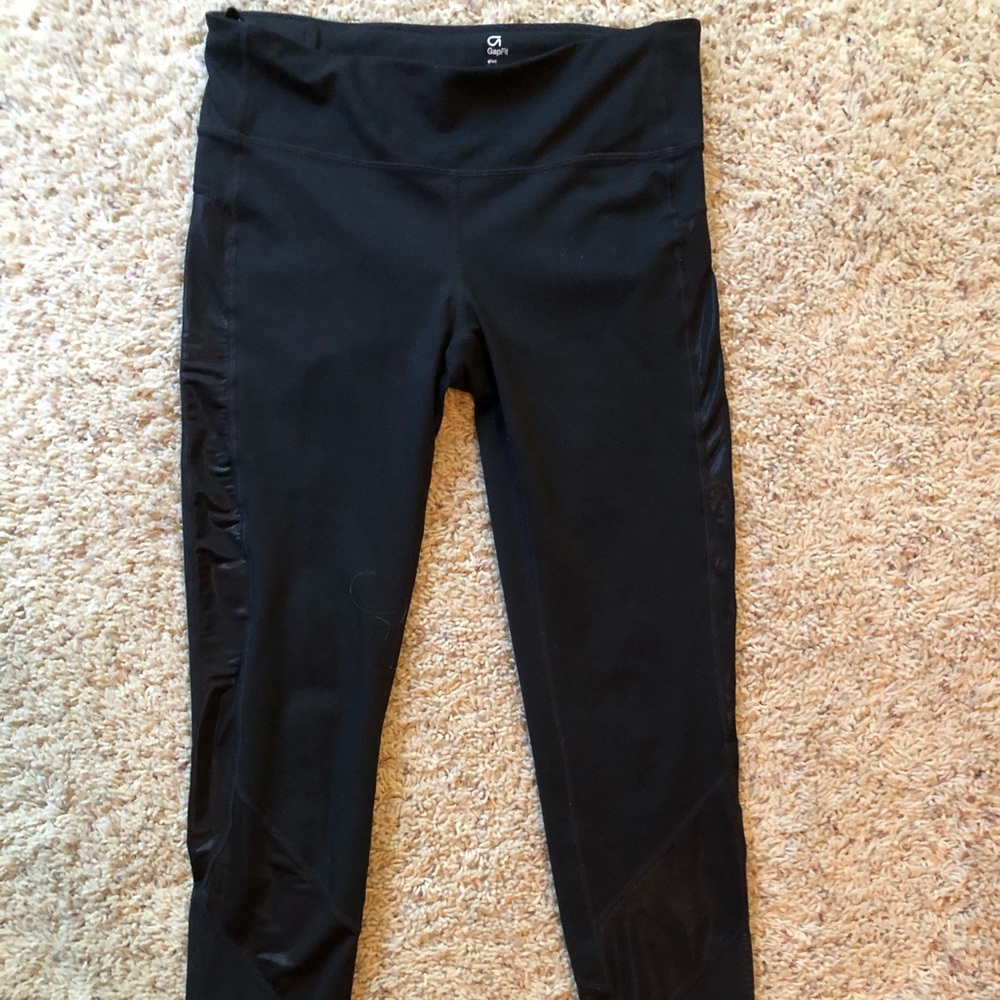 Women’s GapFit Black Leggings